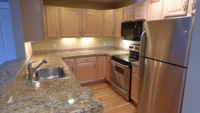 Building Photo - 2BR/1BA Park Hill Condo in Denver - MOVE I...
