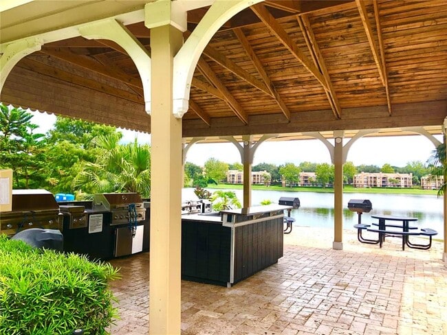 Building Photo - 1055 S Hiawassee Rd