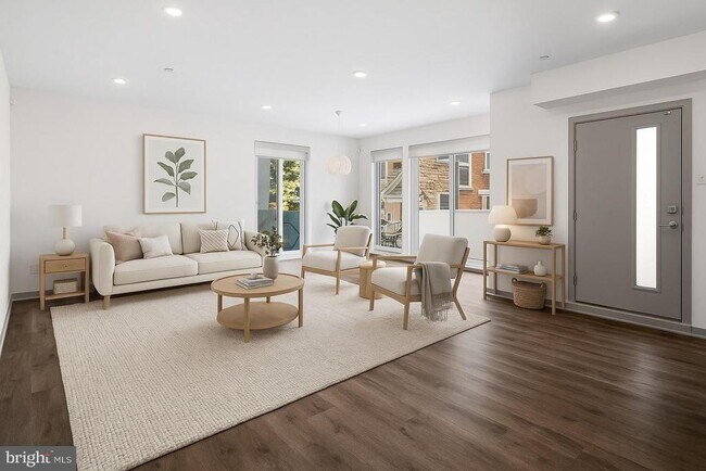 Primary Photo - 411 W Berks St