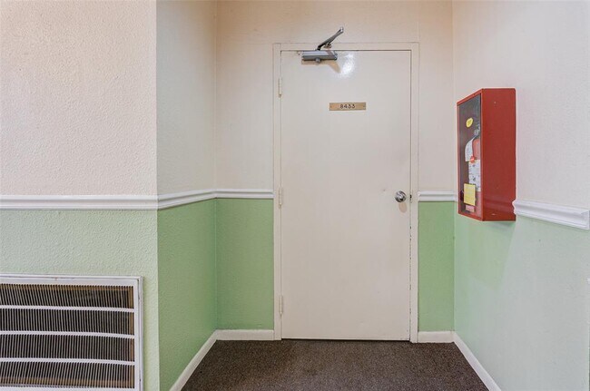 Building Photo - 8433 Hearth Dr