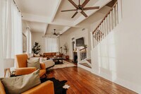 Building Photo - 3728 Homan Ave