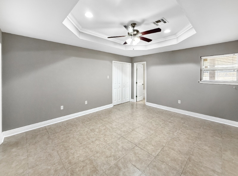 Building Photo - 7230 Yorktown Dr