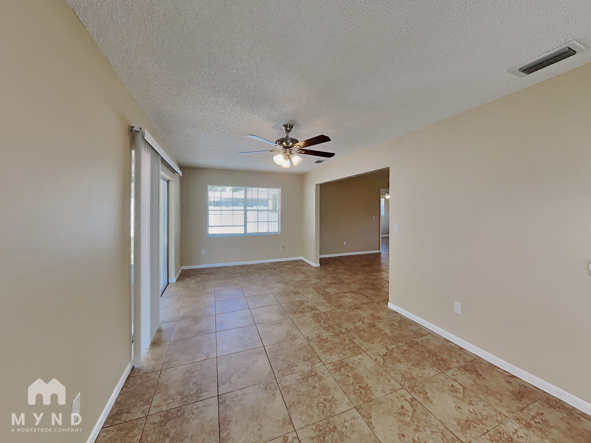 Building Photo - 12431 Brookside St