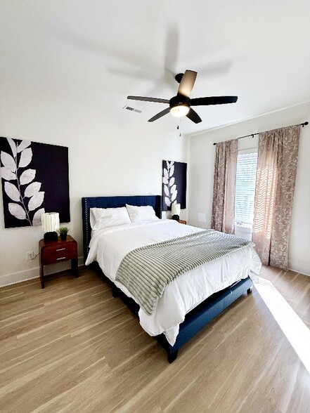 Building Photo - 3203 Memorial Ave