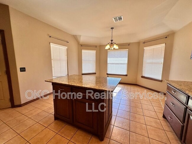 Building Photo - 13204 SW 2nd Terrace