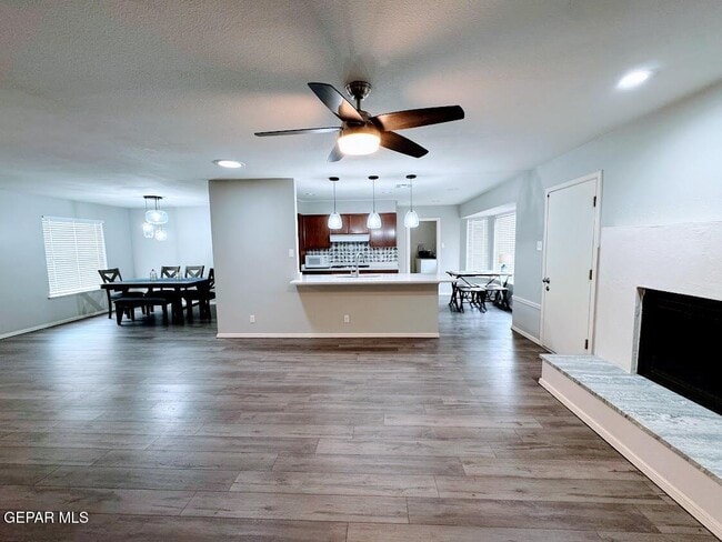 Building Photo - 9309 W H Burges Dr