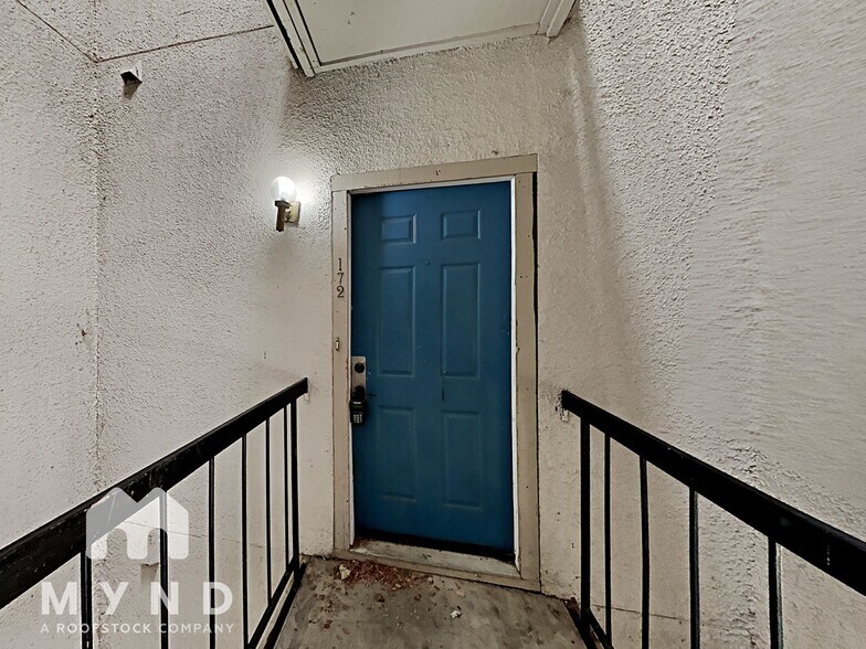 Building Photo - 9747 Whitehurst Dr