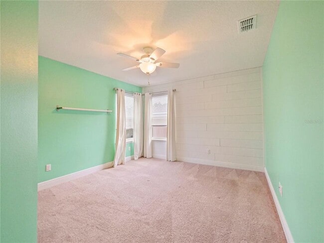Building Photo - 4940 Palmetto Park Dr