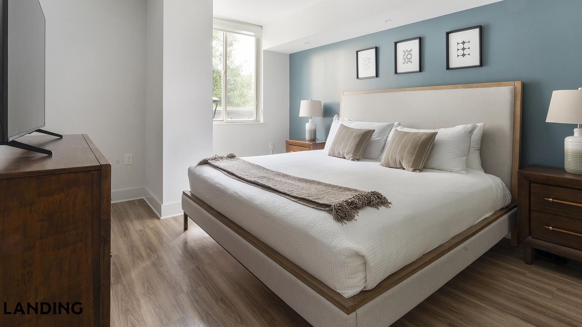 Building Photo - 1221 S Eads St