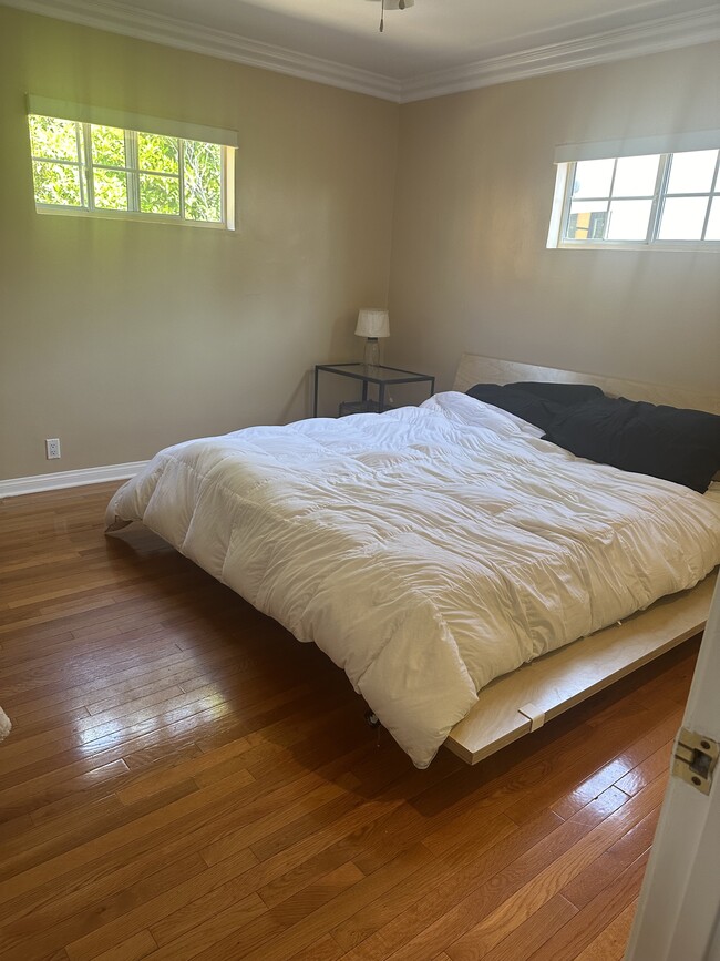 Second Bedroom - 844 N Laurel Ave