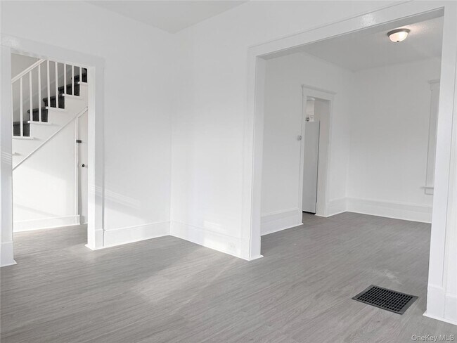 Building Photo - 406 Tower Ave