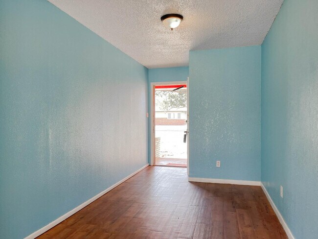 Building Photo - 3516 37th St