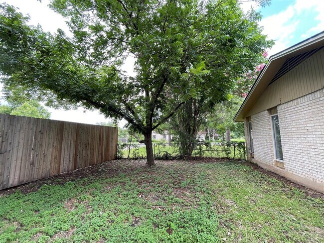 Building Photo - 1507 Big Meadow Dr