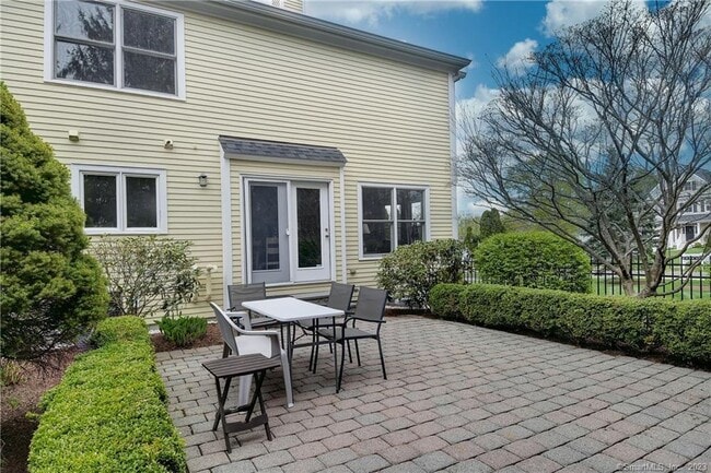 Building Photo - 59 Prospect St