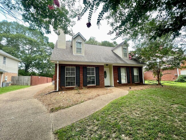 Building Photo - 503 Brookstone Dr