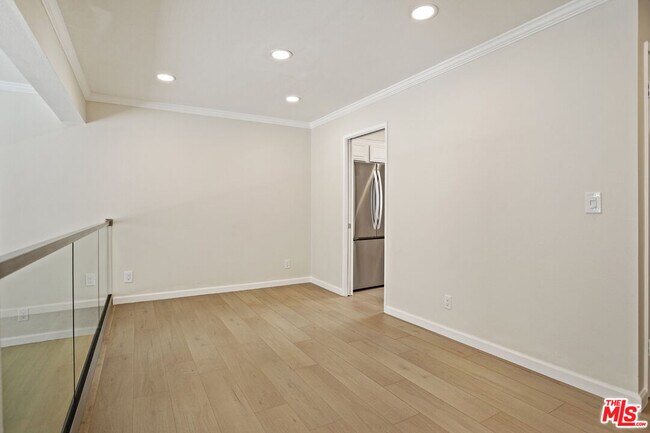 Building Photo - 1825 Westholme Ave