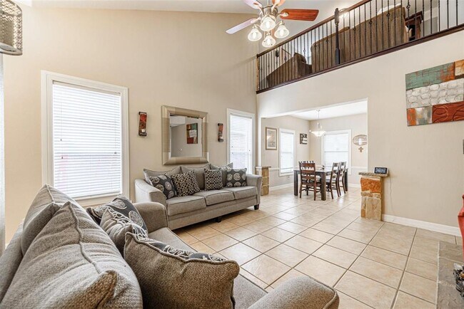 Building Photo - 22439 Highland Point Ln