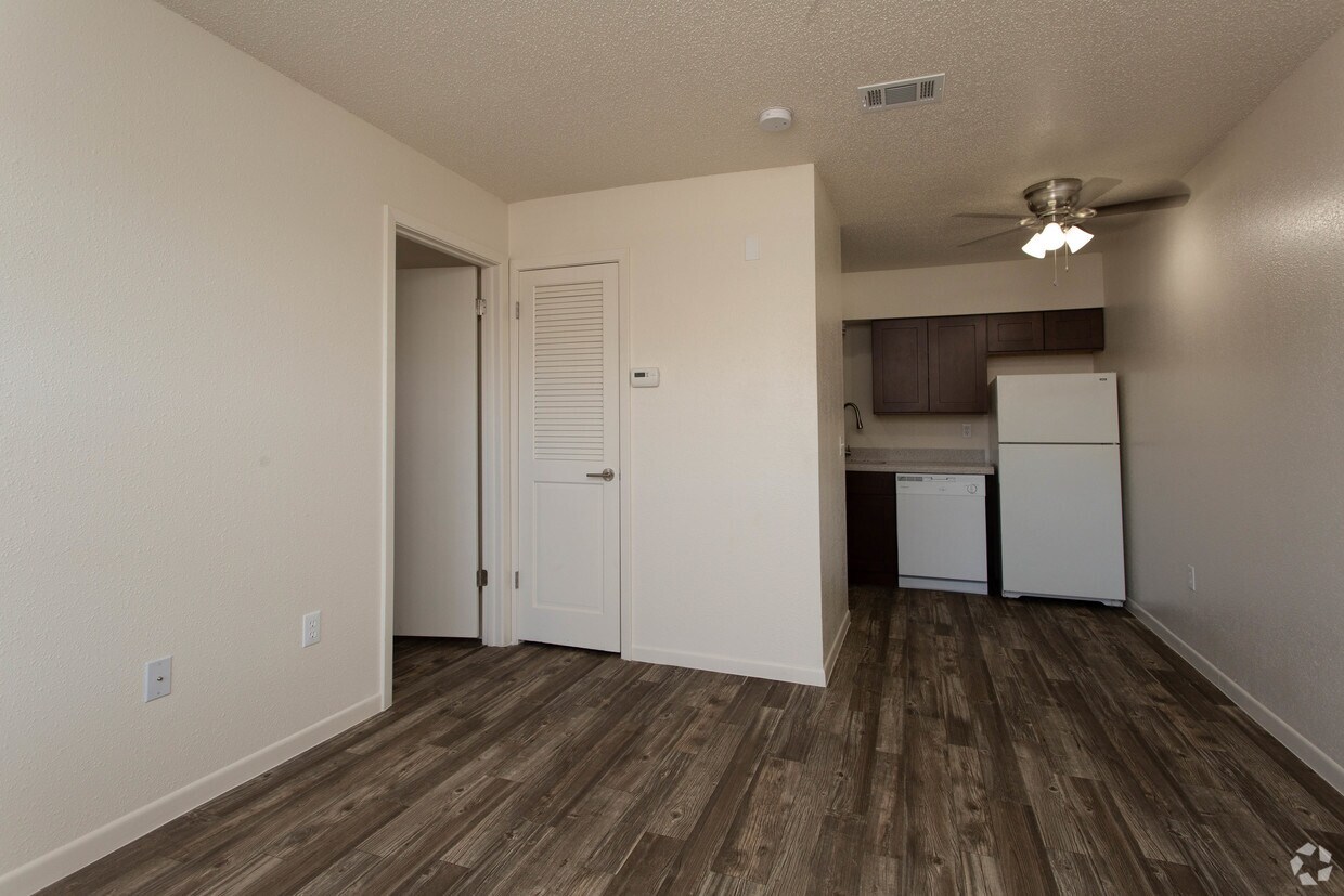 Grand Off Western - 3708 S Douglas Ave Oklahoma City OK 73109 | Apartment  Finder