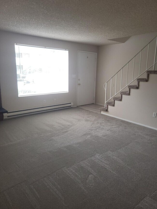 Building Photo - 8309 Cirque Dr W
