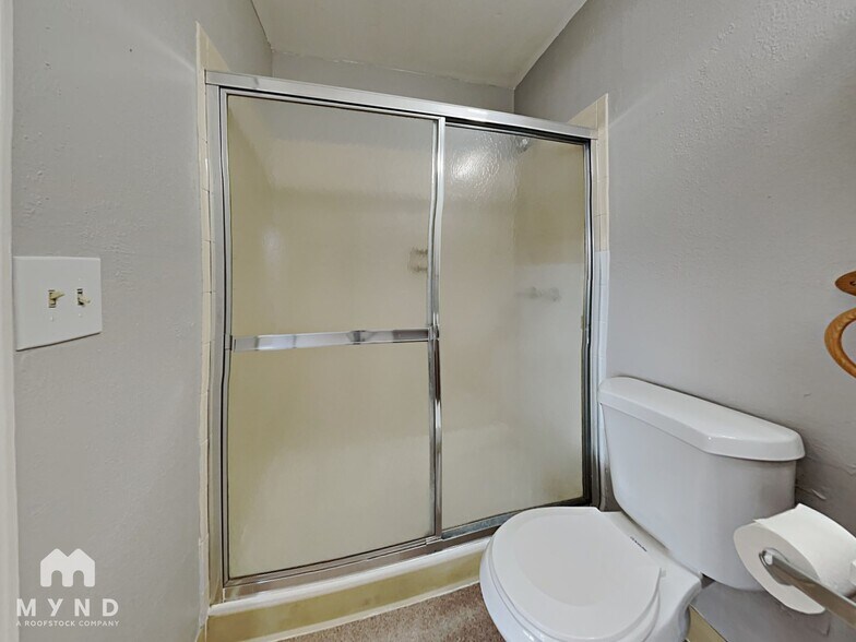 Building Photo - 12129 W Tanforan Ave