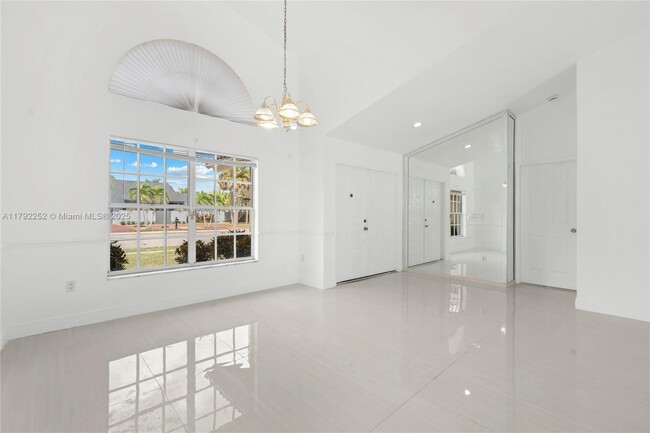 Building Photo - 1400 SW 54th Ave
