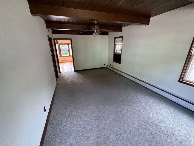 Building Photo - 5606/5610 Badger Court