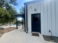 Building Photo - 625 S Milam St