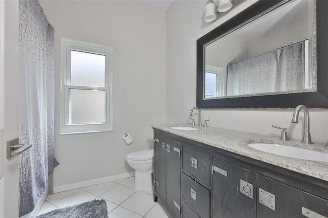 Building Photo - 13016 Prestwick Dr