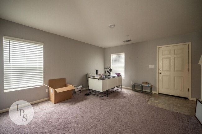 Building Photo - Sanger 2-Story Home, SOLAR!!!  4BR/2.5BA, ...