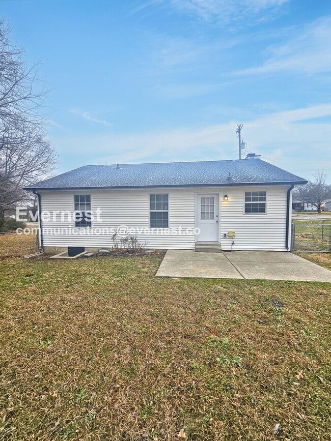 Building Photo - 208 Centennial Dr