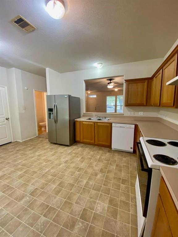 Building Photo - 16814 Libson Falls Dr