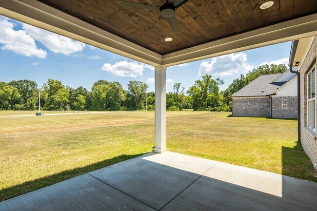 Building Photo - 5056 Jon Oak Dr