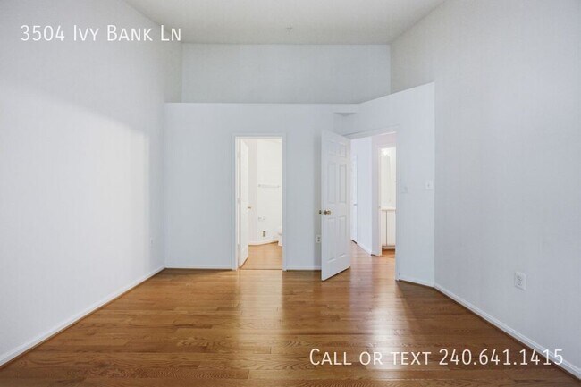 Building Photo - 3504 Ivy Bank Pl
