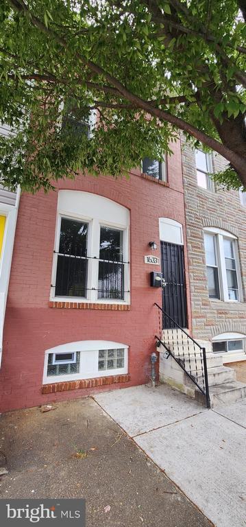 Building Photo - 1633 N Patterson Park Ave