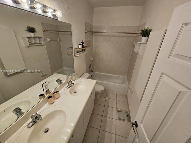 Building Photo - 8406 NW 108th Pl