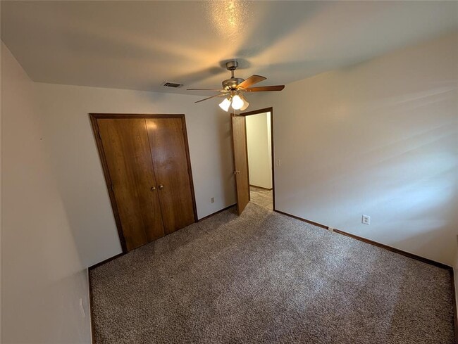 Building Photo - 609 SW 151st St