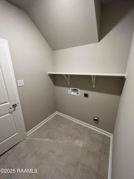 Building Photo - 129 Abbeywood Ct