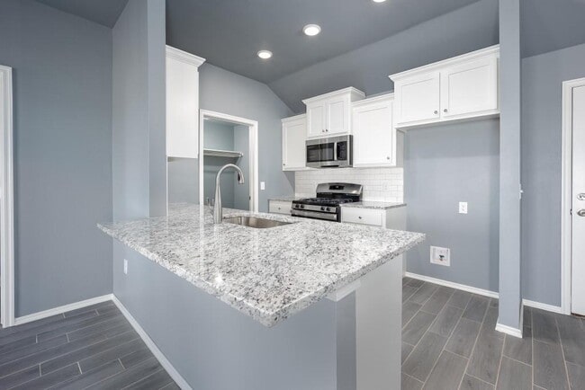 Building Photo - 1222 Sierra Ln