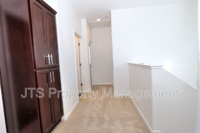 Building Photo - 3428 Trio Ln