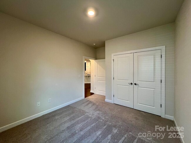 Building Photo - 25017 Westwick Ln
