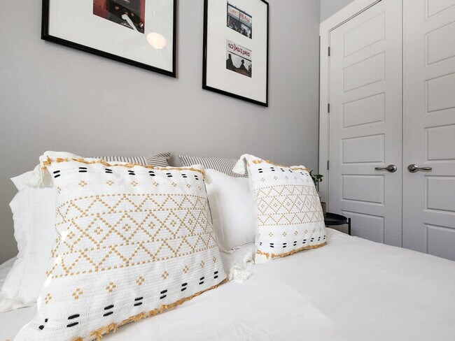 Building Photo - 803B Dawson Rd