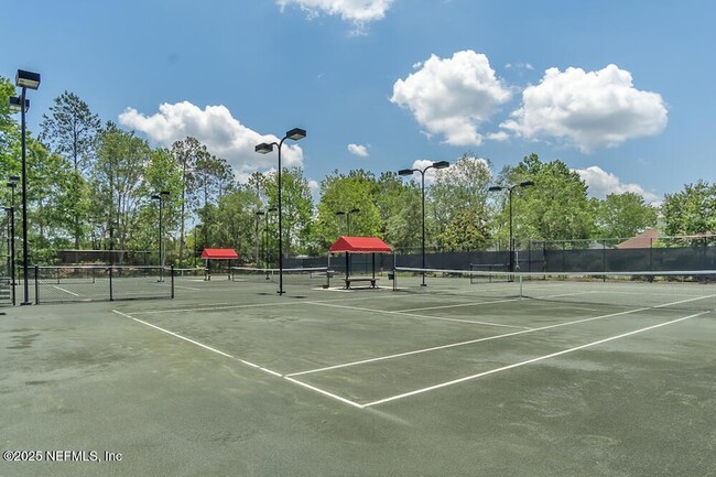 Building Photo - 1995 Bluebonnet Way