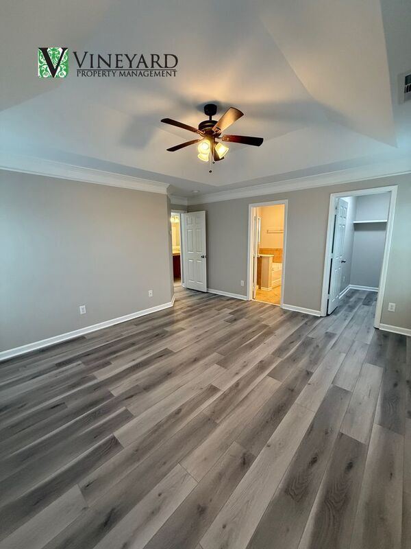 Building Photo - 116 Silver Bow Ln