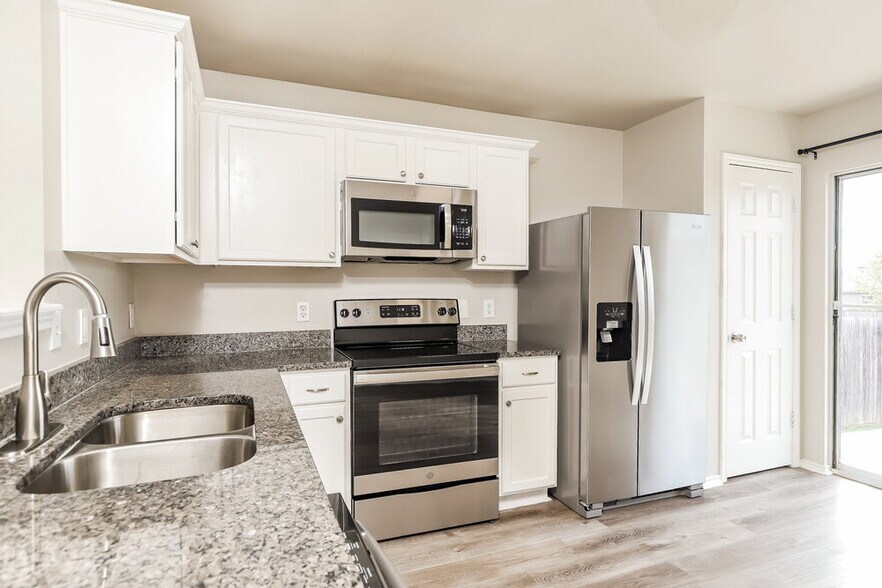 Building Photo - 3326 Willet Way