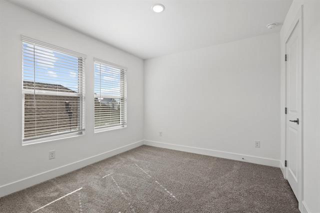 Building Photo - 3504 Clover Leaf Ln