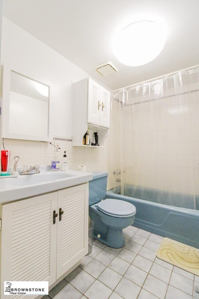 Building Photo - 1 bedroom in BROOKLYN NY 11201