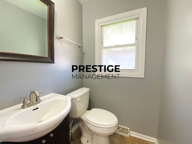 Building Photo - 2 Bedroom Home in Griffith