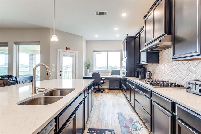 Building Photo - 23623 Lively Ferry Ln