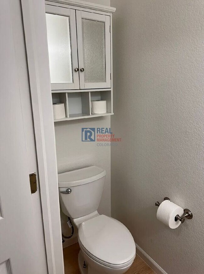 Building Photo - 2116 E 103rd Ave