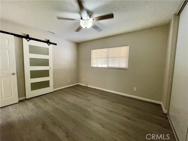 Building Photo - 2448 S Pinehurst Pl